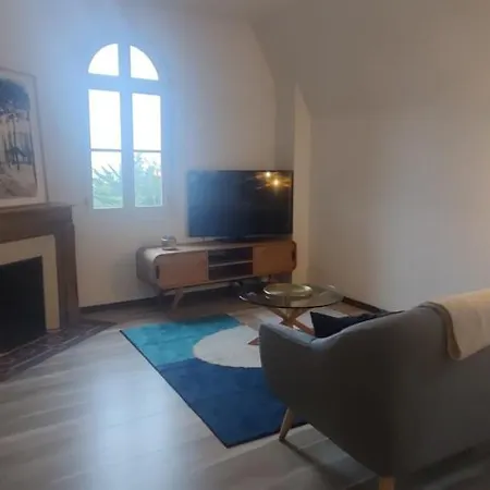 Bright 65 M With View Of The Basin Apartamento *